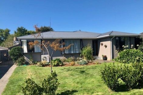 Photo of property in 5 Watkins Drive, Rangiora, 7400