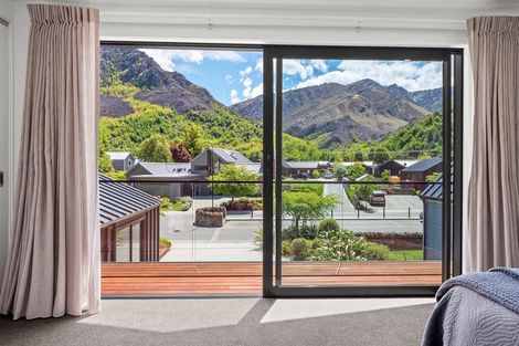 Photo of property in 26 Flynn Lane, Arrowtown, 9302