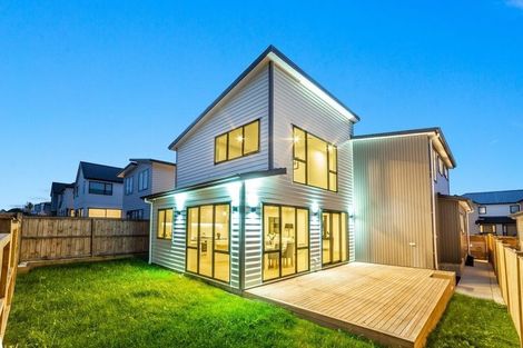 Photo of property in 15 Kearns Drive, Hobsonville, Auckland, 0616