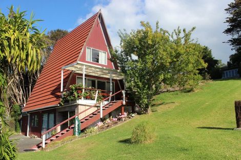 Photo of property in 206 Aucks Road, Okiato, Russell, 0272