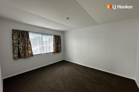 Photo of property in 105 Macandrew Road, South Dunedin, Dunedin, 9012