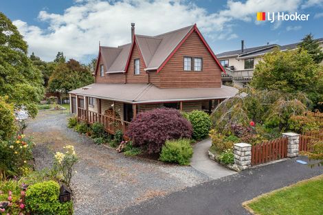 Photo of property in 16 Walton Park Avenue, Fairfield, Dunedin, 9018