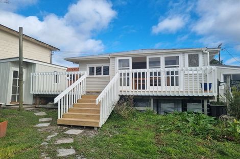 Photo of property in 12 Washington Avenue, Snells Beach, 0920