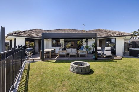Photo of property in 7 Nicole Place, Papamoa Beach, Papamoa, 3118