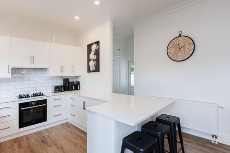 Photo of property in 32 Manson Street, Terrace End, Palmerston North, 4410