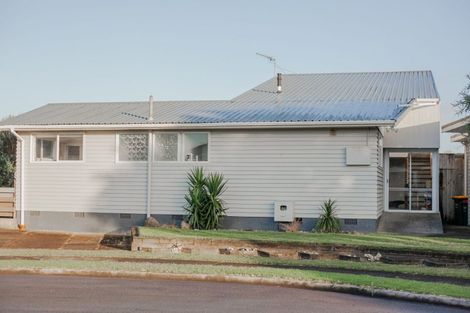 Photo of property in 4 Norton Place, Spotswood, New Plymouth, 4310