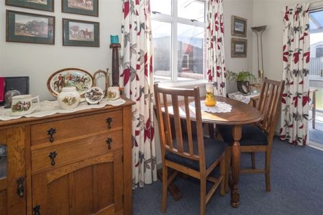 Photo of property in 19 Manchester Street, Tinwald, Ashburton, 7700