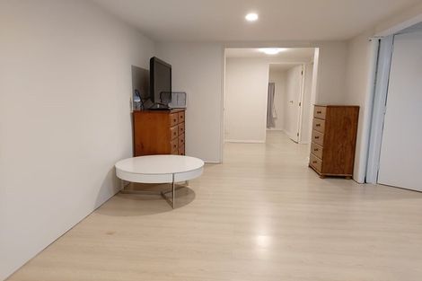 Photo of property in 2/55 Glenmore Road, Sunnyhills, Auckland, 2010