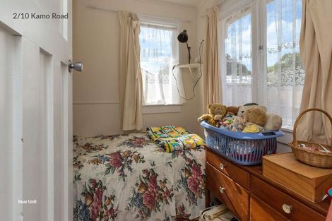Photo of property in 10 Kamo Road, Regent, Whangarei, 0112