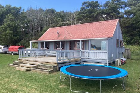 Photo of property in 120 Maungatawhiri Road, Raglan, 3295