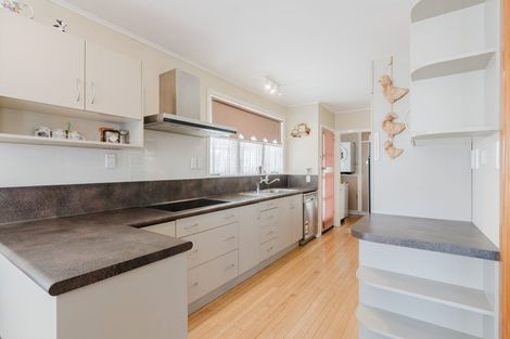 Photo of property in 18 Carrington Avenue, Hillcrest, Hamilton, 3216