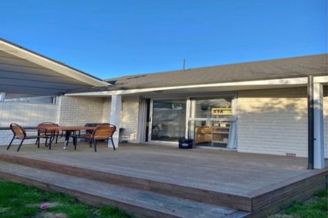 Photo of property in 2/9 Somme Street, St Albans, Christchurch, 8014