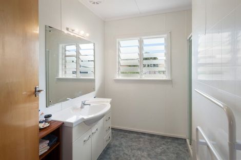 Photo of property in 205 Moanataiari Street, Thames, 3500