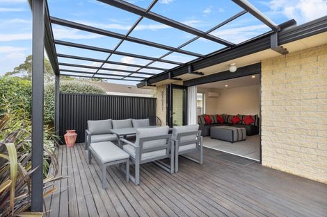 Photo of property in 7 Mchaffies Place, Wainoni, Christchurch, 8061