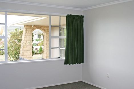 Photo of property in 32 Bedford Street, Oamaru North, Oamaru, 9400