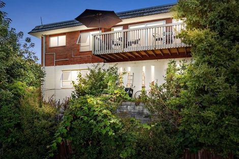 Photo of property in 1/6 Helvetia Drive, Browns Bay, Auckland, 0630