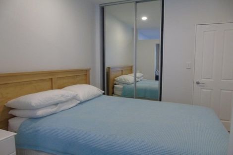 Photo of property in Atrium Towers, 5e/154 The Terrace, Wellington Central, Wellington, 6011