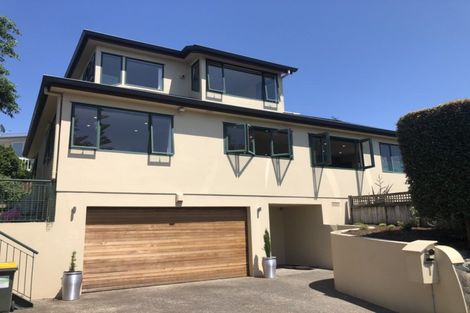 Photo of property in 1/32 Tui Glen Road, Birkenhead, Auckland, 0626