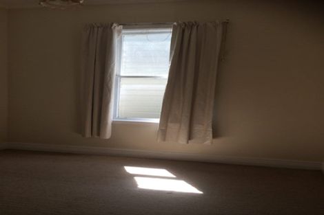 Photo of property in 30 Hargreaves Street, Mount Cook, Wellington, 6021