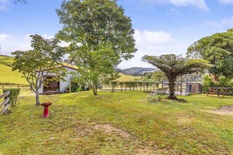Photo of property in 33 Ratadale Road, Reikorangi, Waikanae, 5391