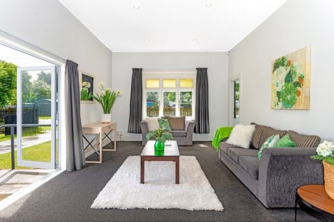 Photo of property in 4 Root Street, Gisborne, 4010