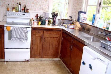 Photo of property in 66 Aurora Terrace, Kelburn, Wellington, 6012