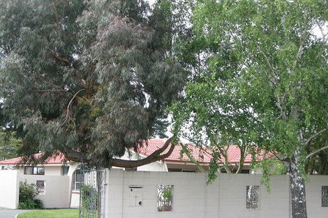 Photo of property in 4 Edron Place, Redwood, Christchurch, 8051
