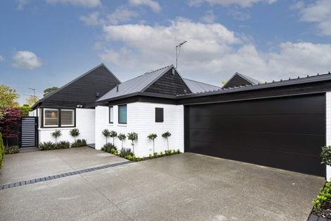 Photo of property in 27b Bryndwr Road, Fendalton, Christchurch, 8052