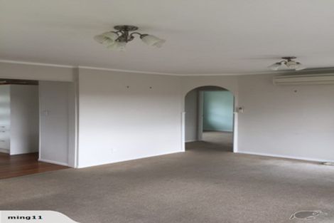 Photo of property in 1/30 Acacia Road, Torbay, Auckland, 0632