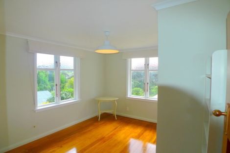 Photo of property in 17 Henderson Street, Karori, Wellington, 6012