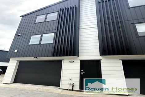 Photo of property in 4/25 Taikata Road, Te Atatu Peninsula, Auckland, 0610