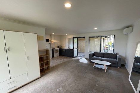 Photo of property in 26 Mackwell Road, Fairview Heights, Auckland, 0632