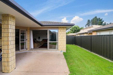 Photo of property in 52/64 Kawaha Point Road, Kawaha Point, Rotorua, 3010
