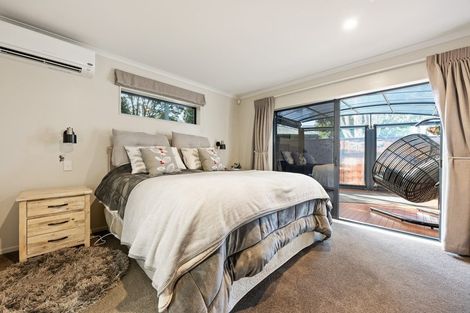 Photo of property in 4 Blue Heron Rise, Stanmore Bay, Whangaparaoa, 0932