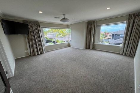 Photo of property in 9 Swindon Close, Mellons Bay, Auckland, 2014