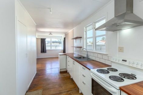 Photo of property in 97 Cameron Crescent, Masterton, 5810