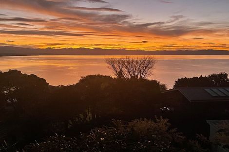 Photo of property in 16 Moncrieff Avenue, Britannia Heights, Nelson, 7010