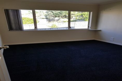 Photo of property in 3 Taroka Close, Pinehill, Auckland, 0632