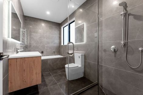 Photo of property in 6 Peet Row, Pokeno, 2471