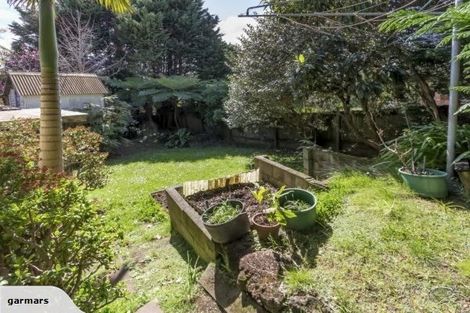 Photo of property in 14 Yeoman Place, Howick, Auckland, 2014