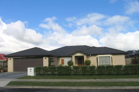 Photo of property in 11 Premwood Road, Flat Bush, Auckland, 2016