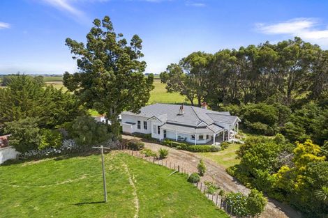 Photo of property in 2398 Cheltenham Hunterville Road, Beaconsfield, Feilding, 4779