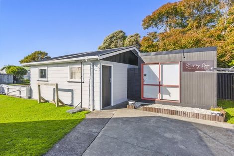 Photo of property in 2 Weld Street, Levin, 5510
