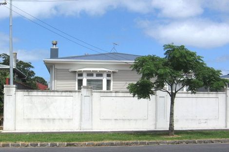 Photo of property in 42 Margaret Avenue, Mount Albert, Auckland, 1025