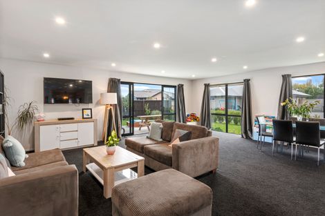 Photo of property in 15 Birchgate Lane, Halswell, Christchurch, 8025