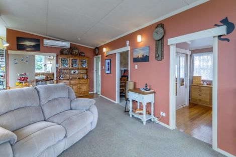 Photo of property in 72 Park Avenue, Waitarere Beach, Levin, 5510