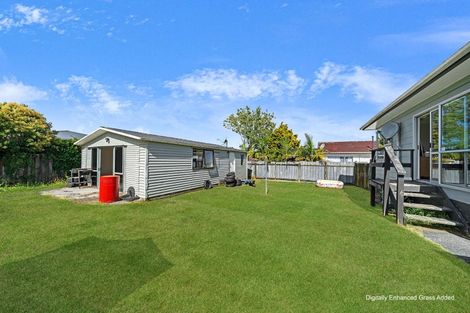 Photo of property in 6 Karina Place, Glen Eden, Auckland, 0602