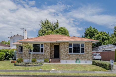 Photo of property in 26 Highbury Drive, Levin, 5510