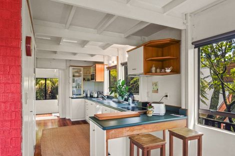 Photo of property in 3 Ridge Road, Lake Okareka, Rotorua, 3076