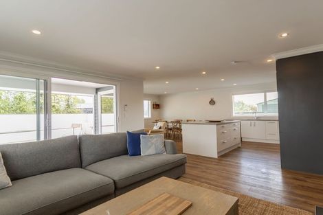 Photo of property in 21 Fraser Crescent, Twizel, 7901